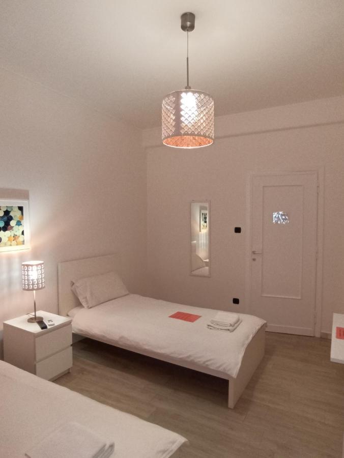 Mc Guest House Rom Eksteriør billede